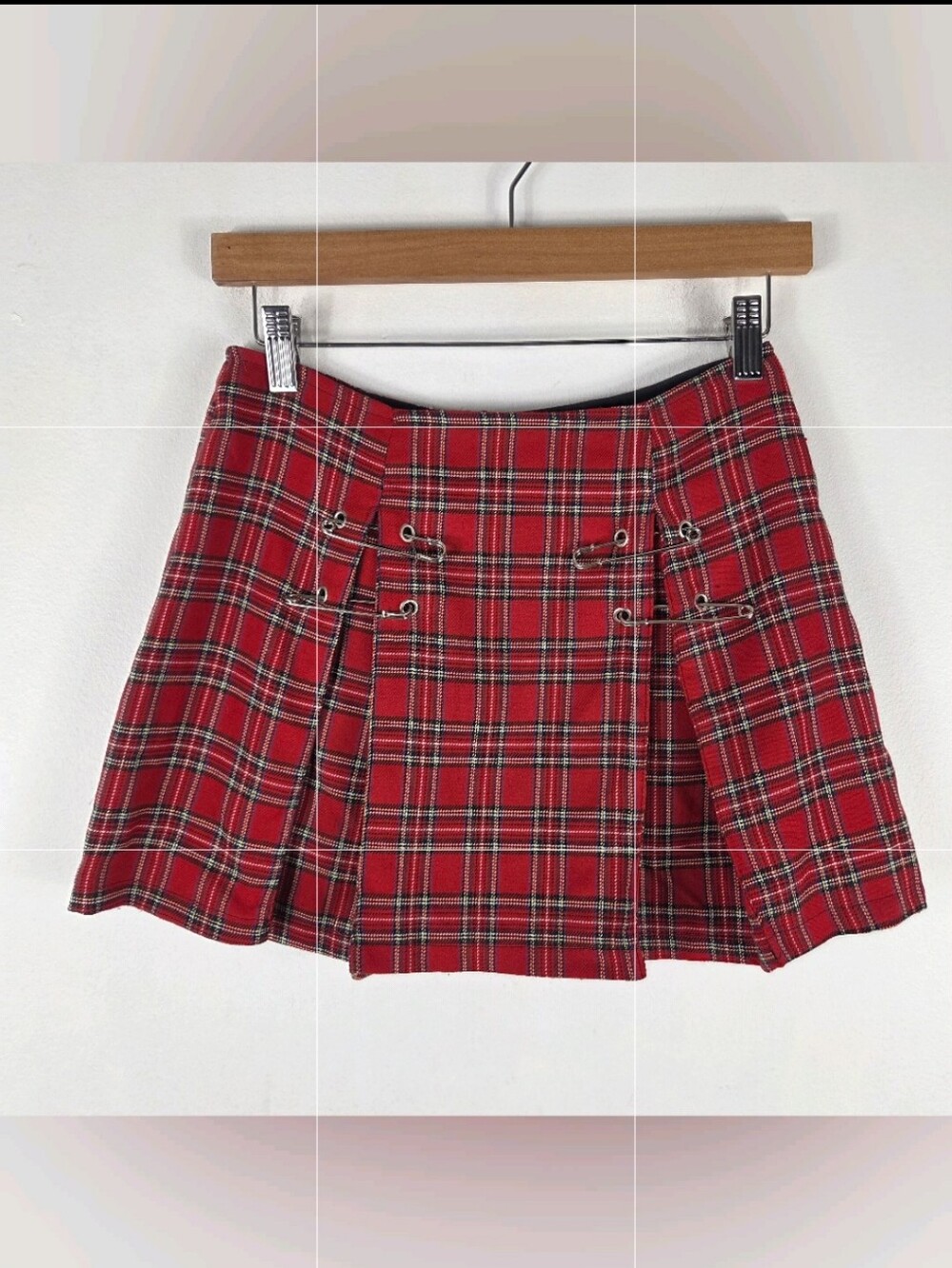 Lip Service Vintage 90s Y2K Goth Plaid Safety Pin Pleated Micro Mini Skirt